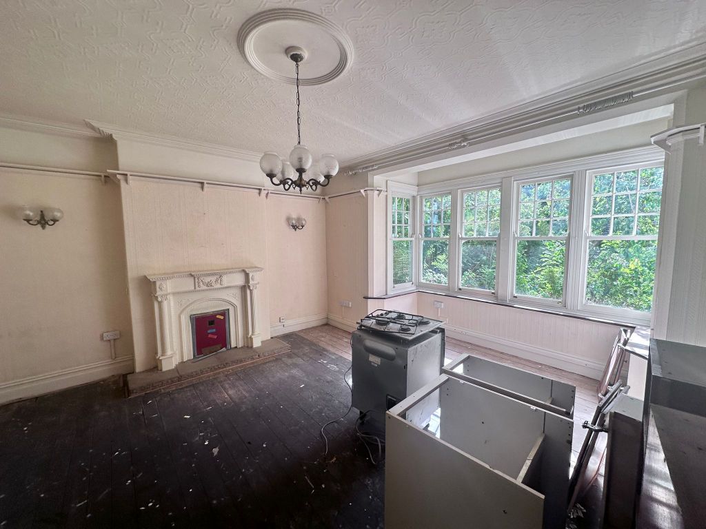 Property photo 2 of 4