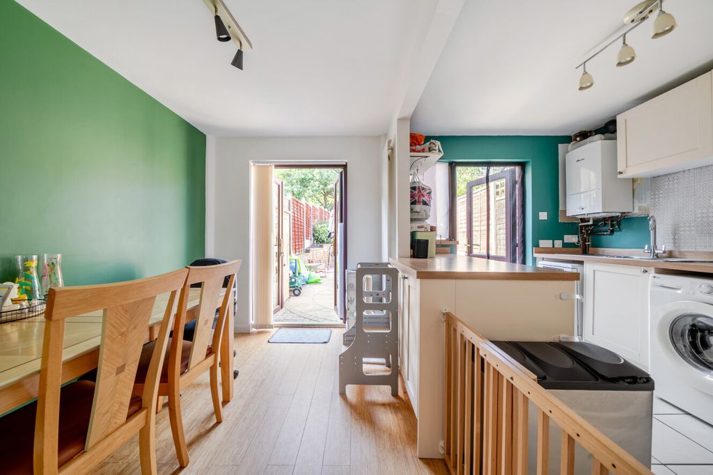 Property photo 1 of 20 1502567-8-6A7B18A...