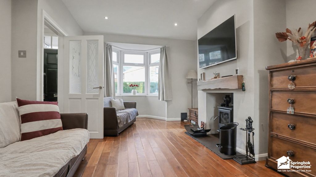 Property photo 2 of 14 Image 2