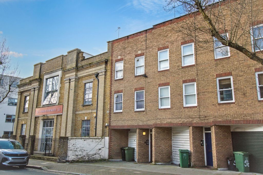 Property photo 2 of 13 57A Grafton Road, Kentish Town, London, Nw5 3El