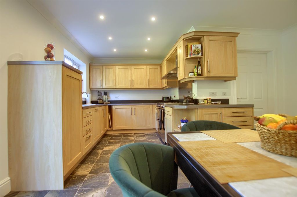 Property photo 3 of 19 Wq5.Jpg