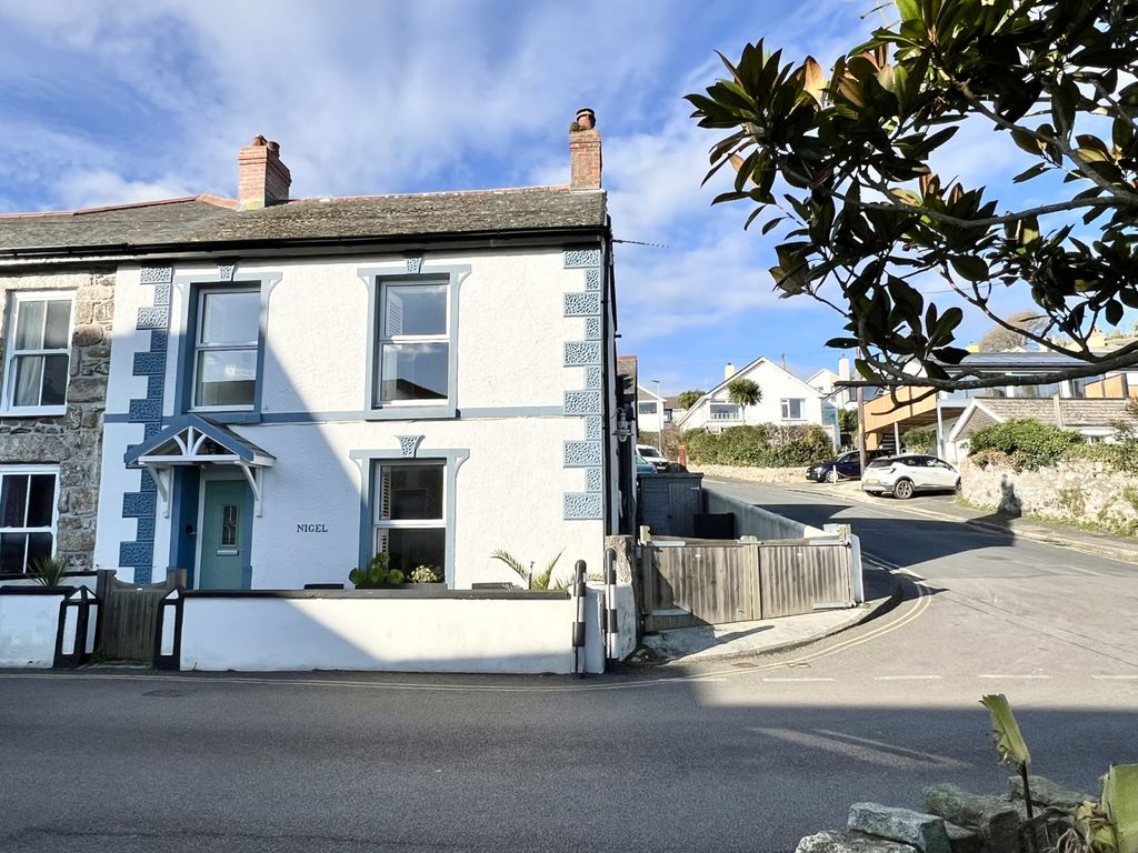 Property photo 1 of 13 3 Bedroom Cottage For Sale
