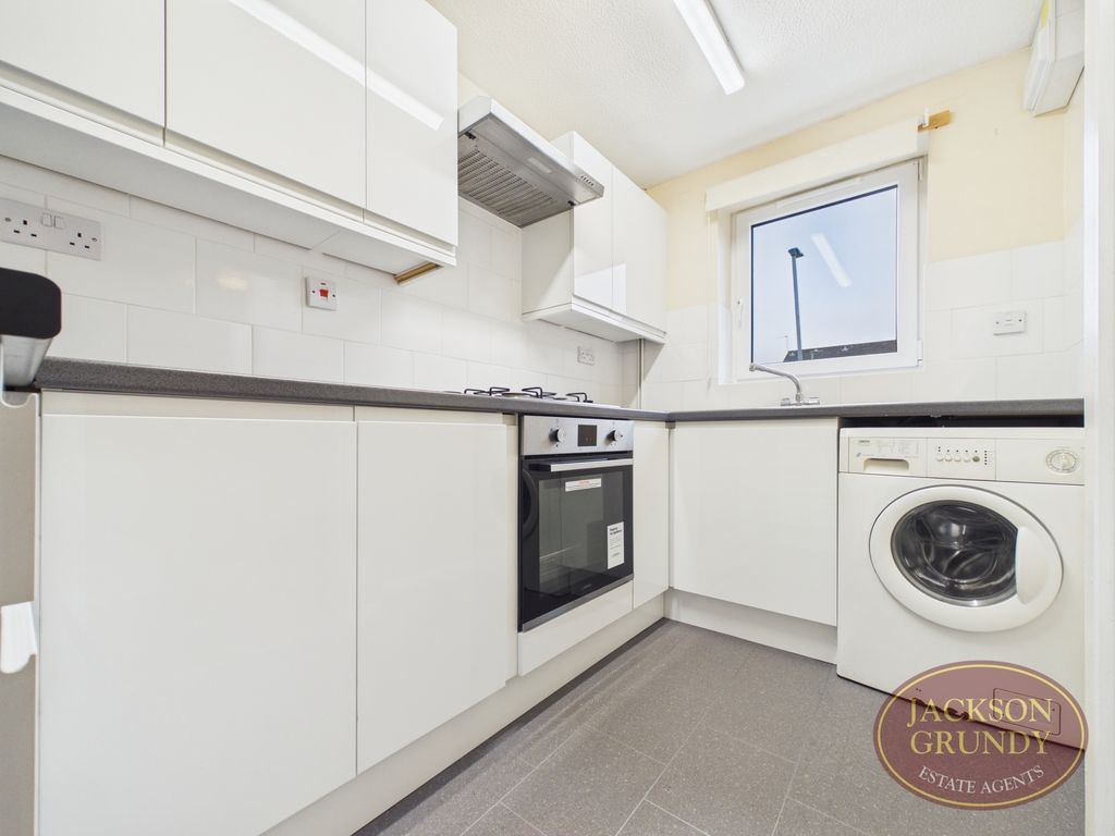 Property photo 2 of 10 Photo 2