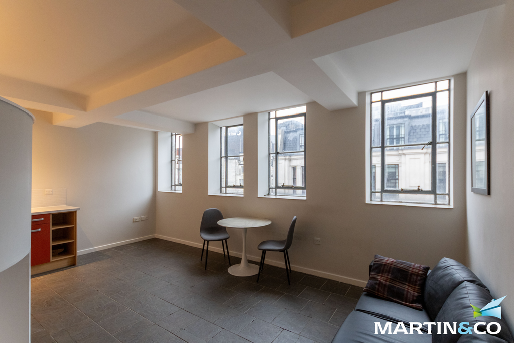 Property photo 2 of 9 Picture5