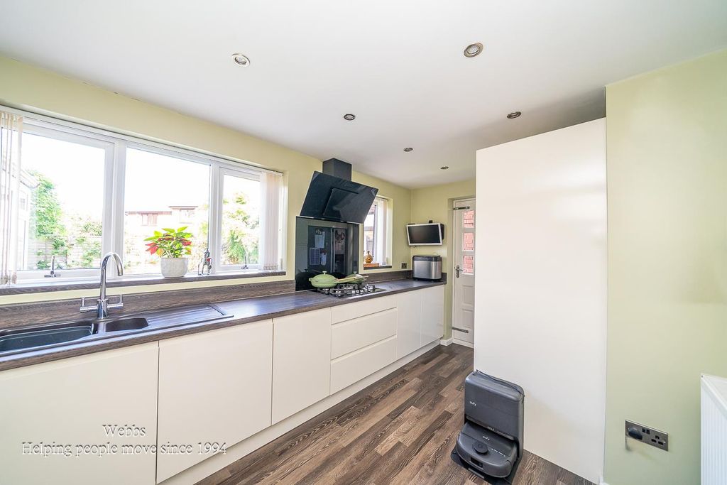 Property photo 2 of 35 Webbs-8.Jpg