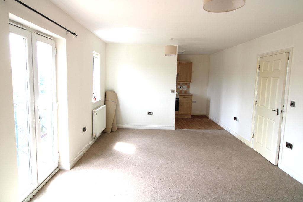 Property photo 3 of 7