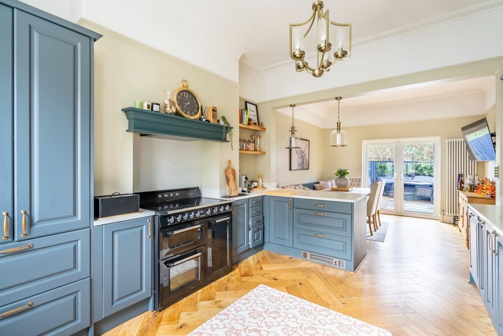 Property photo 3 of 17 4Na-7.Jpg