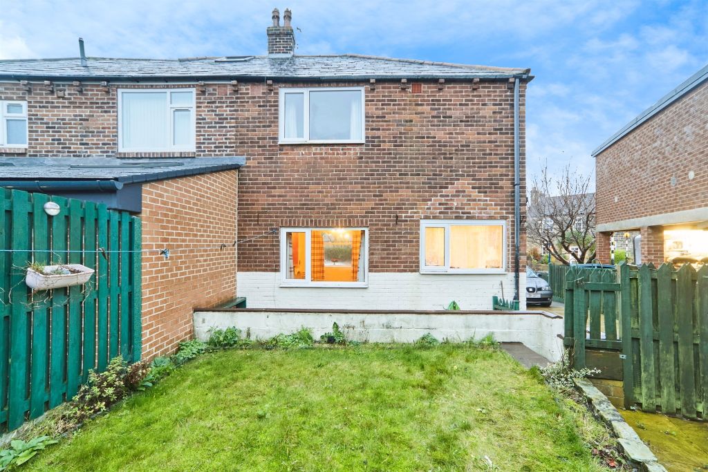 Property photo 2 of 16