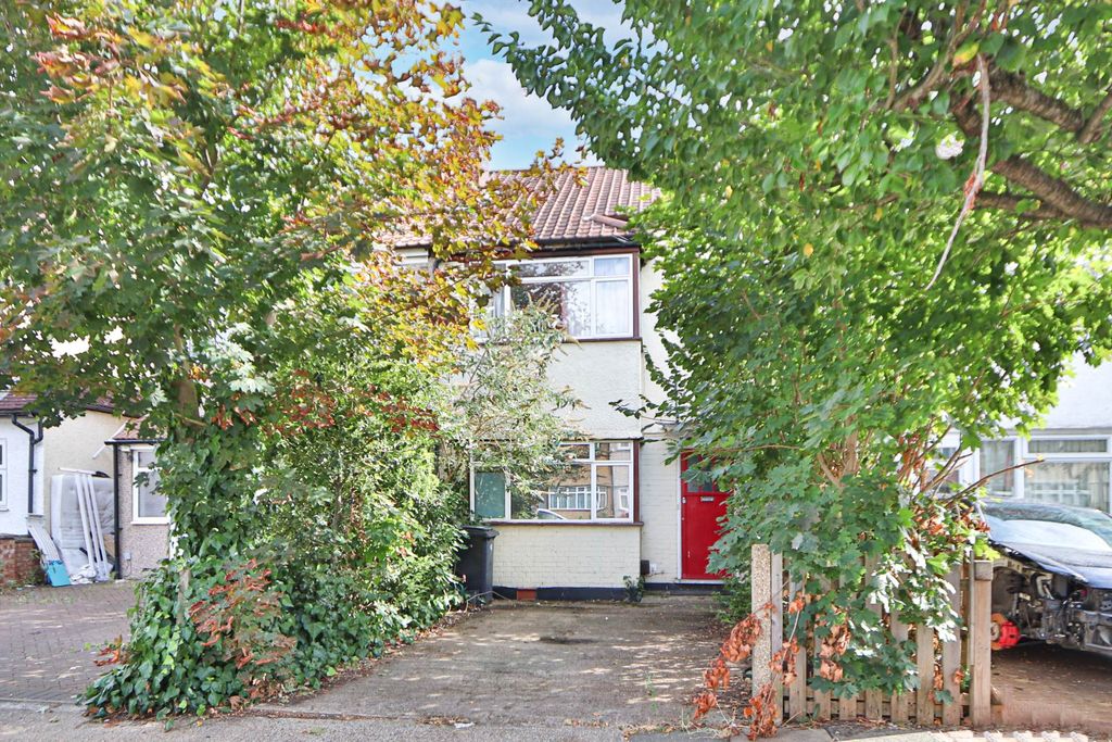 Property photo 1 of 11