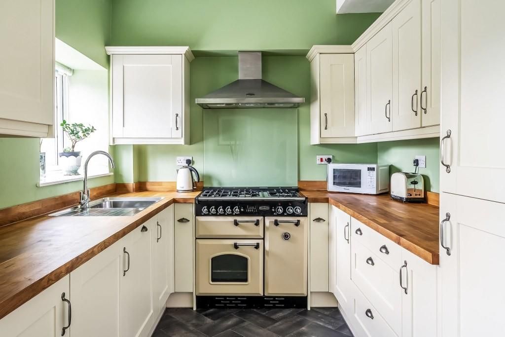 Property photo 3 of 16 The-Byre-Cottage-16.Jpg