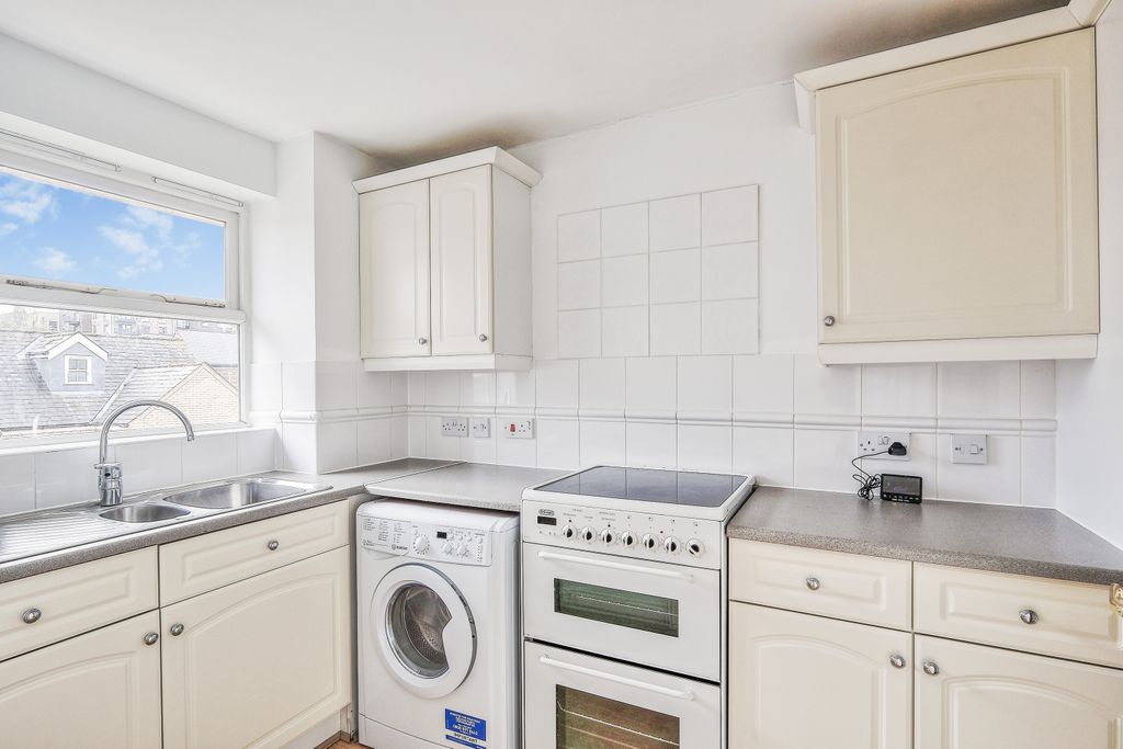 Property photo 2 of 9 Tlc_231Cea81-F422-4F8d-8Ab5-64333Bbae97B_E871286