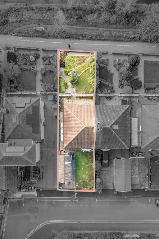 Property photo 3 of 20