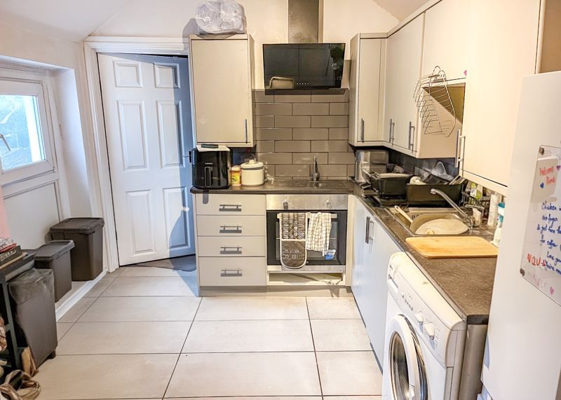 Property photo 2 of 11 Photo 2