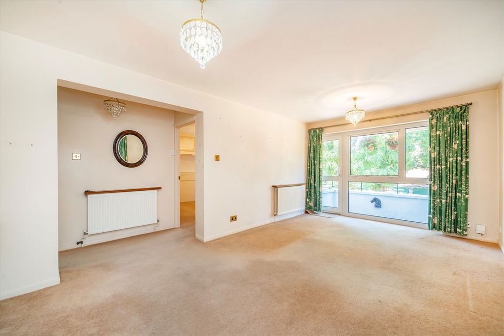 Property photo 2 of 5