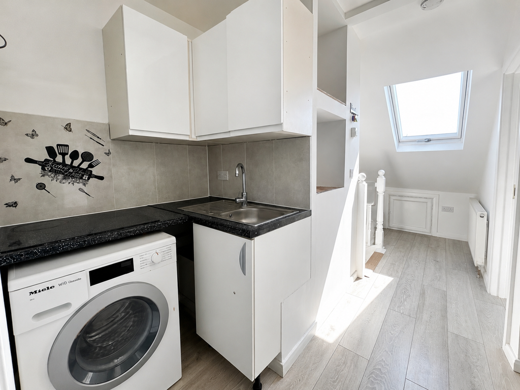 Property photo 3 of 7 Kitchen Open