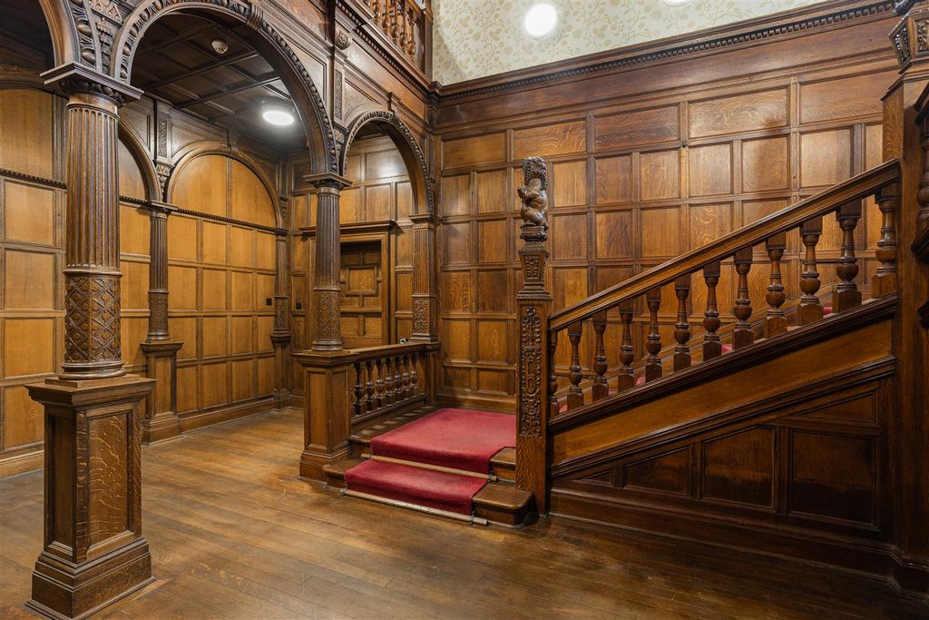 Property photo 3 of 46 Apt_11_Aldersyde_House_1.Jpg