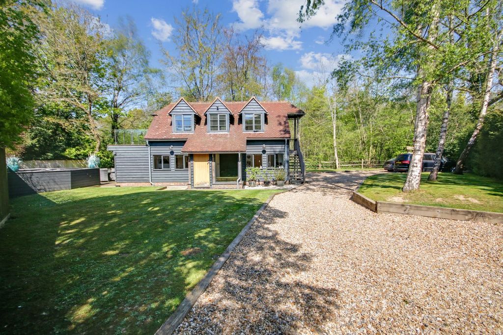 Property photo 1 of 23