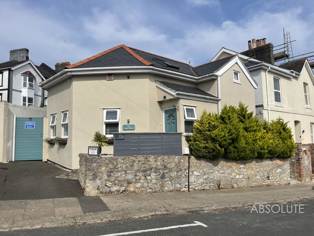 Property photo 1 of 19