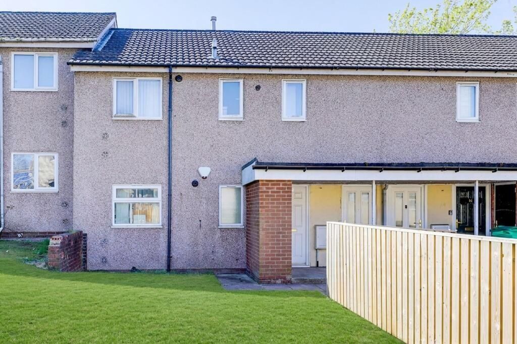 Property photo 1 of 16