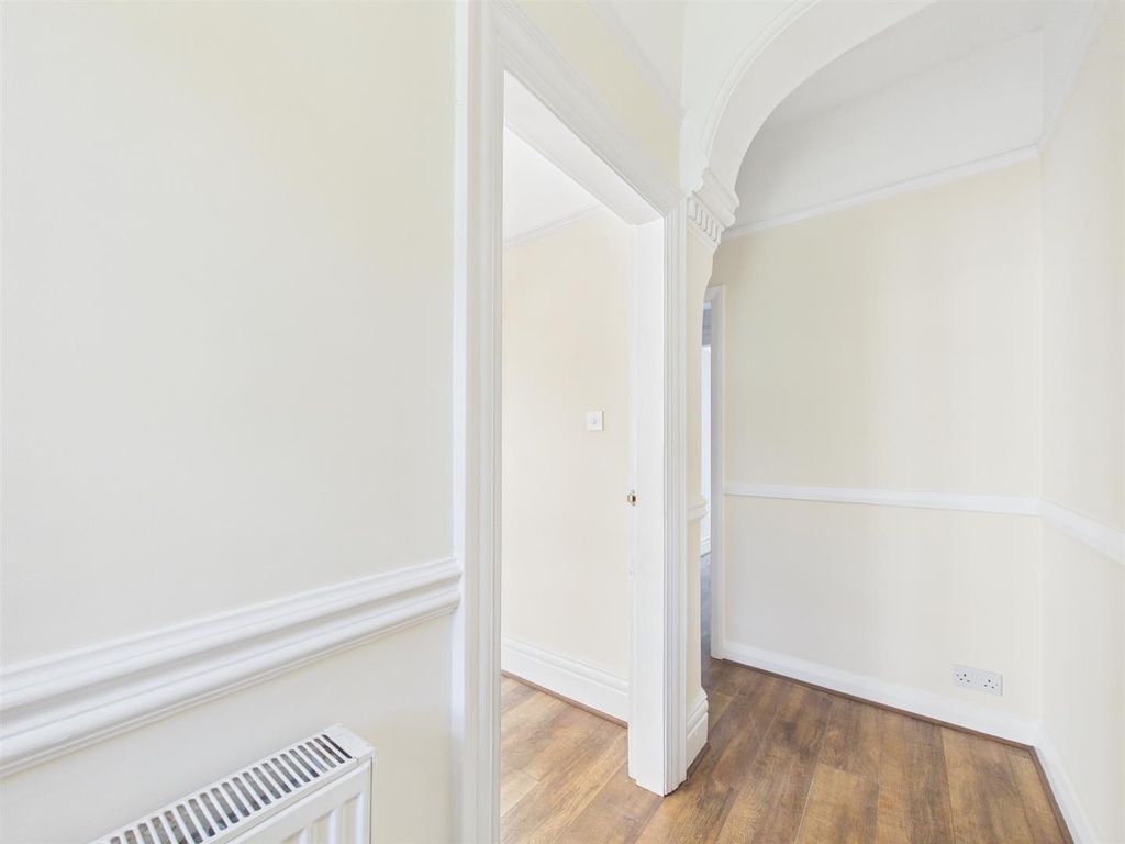 Property photo 2 of 22 Cam03604G0-Pr0292-Still001.Jpg