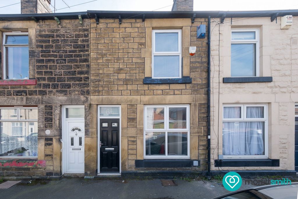 Property photo 2 of 13