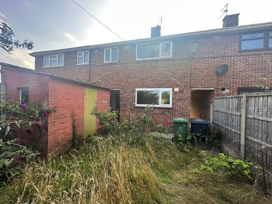Property photo 2 of 17