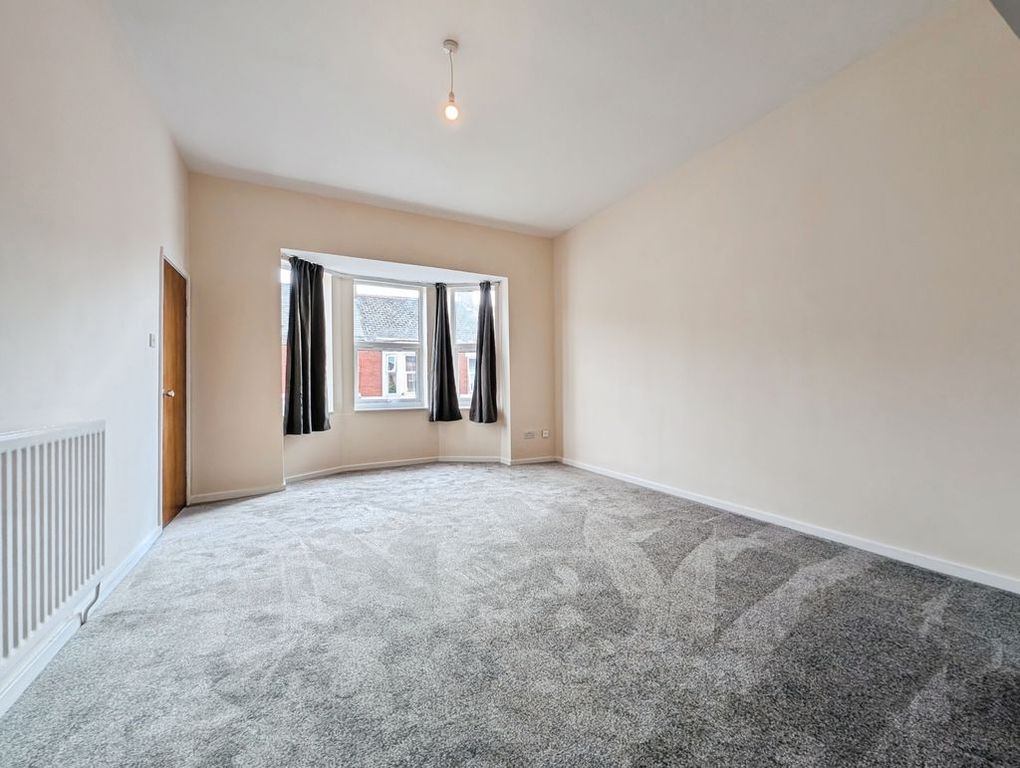 Property photo 3 of 15 Photo 16