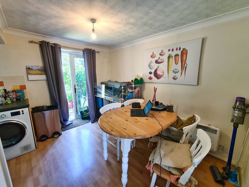 2 bed maisonette for salePentridge Way, Ashurst Bridge SO40 photo 5