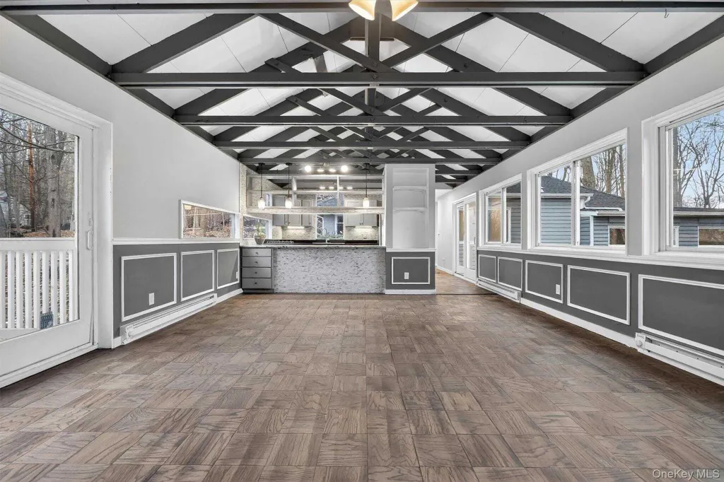 Property photo 2 of 30 <Alttext/>