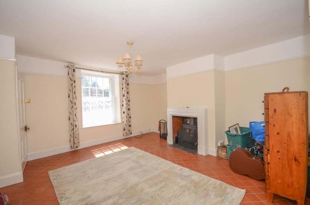 Property photo 2 of 23 Lounge Pic 2.Jpg