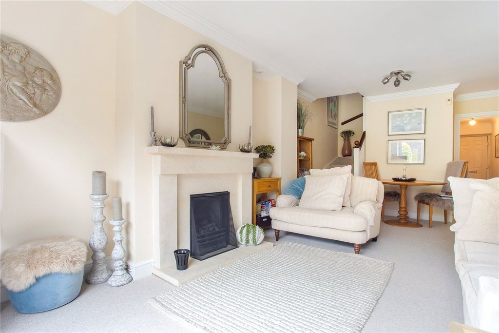 Property photo 3 of 10 Picture No. 23