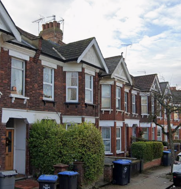 Property photo 1 of 4