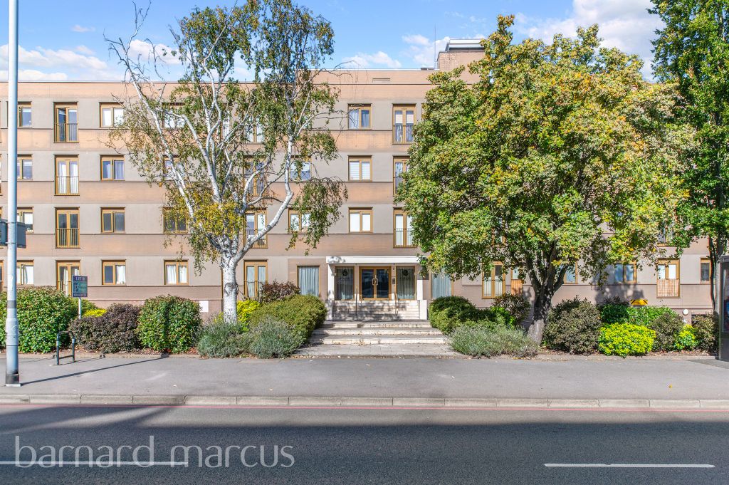 Property photo 1 of 12