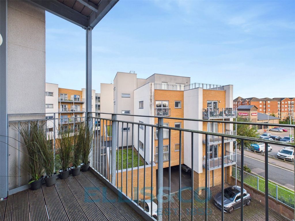 Property photo 1 of 11 Picture No. 20