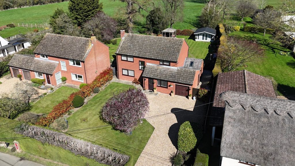 Property photo 1 of 22