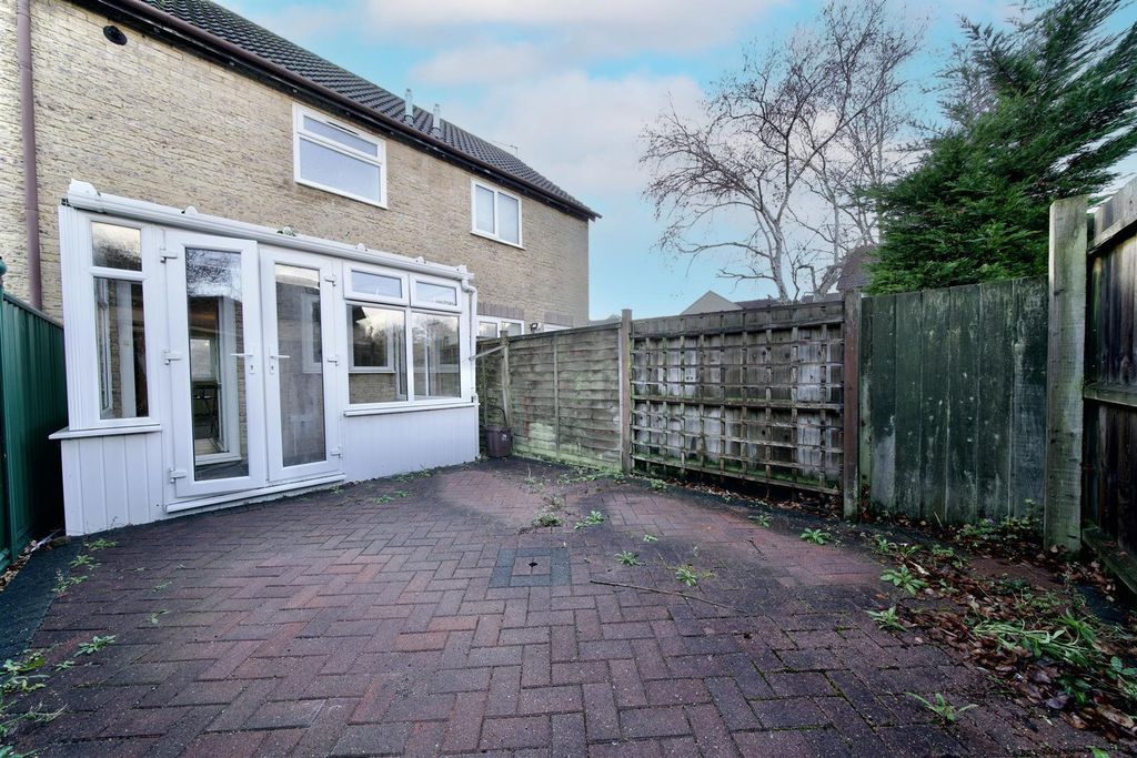 Property photo 3 of 11 R2E.Jpg