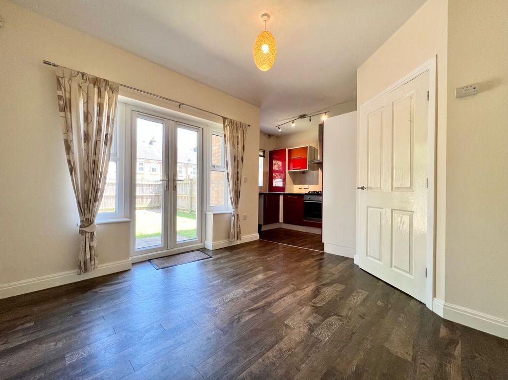 Property photo 3 of 12 0 General