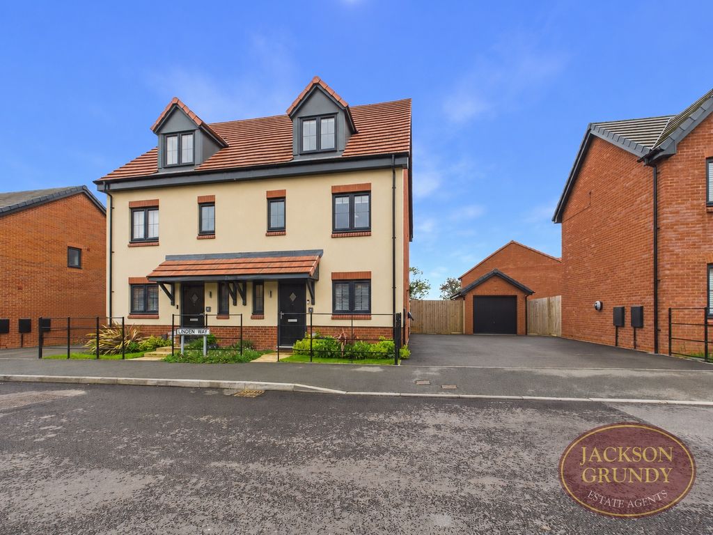Property photo 1 of 15 Linden Way