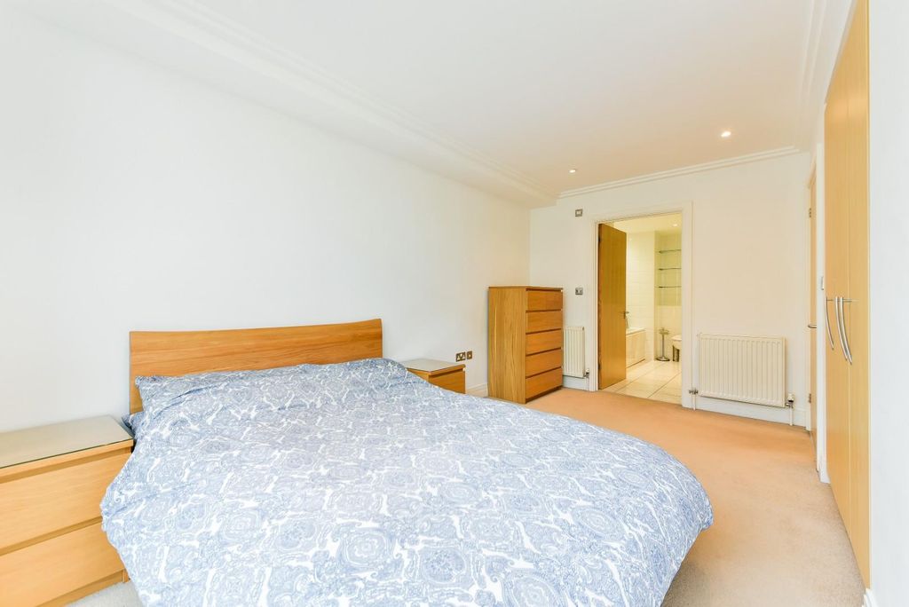 Property photo 3 of 12 Ferry Lane, 6, 26- (9).Jpg