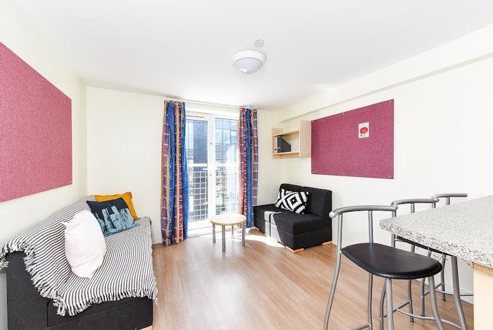 Property photo 3 of 5 25.Jpg