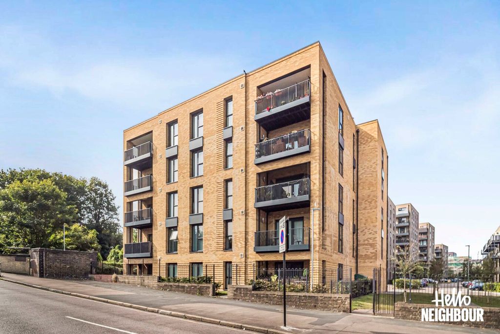 Property photo 1 of 16 Photo 0