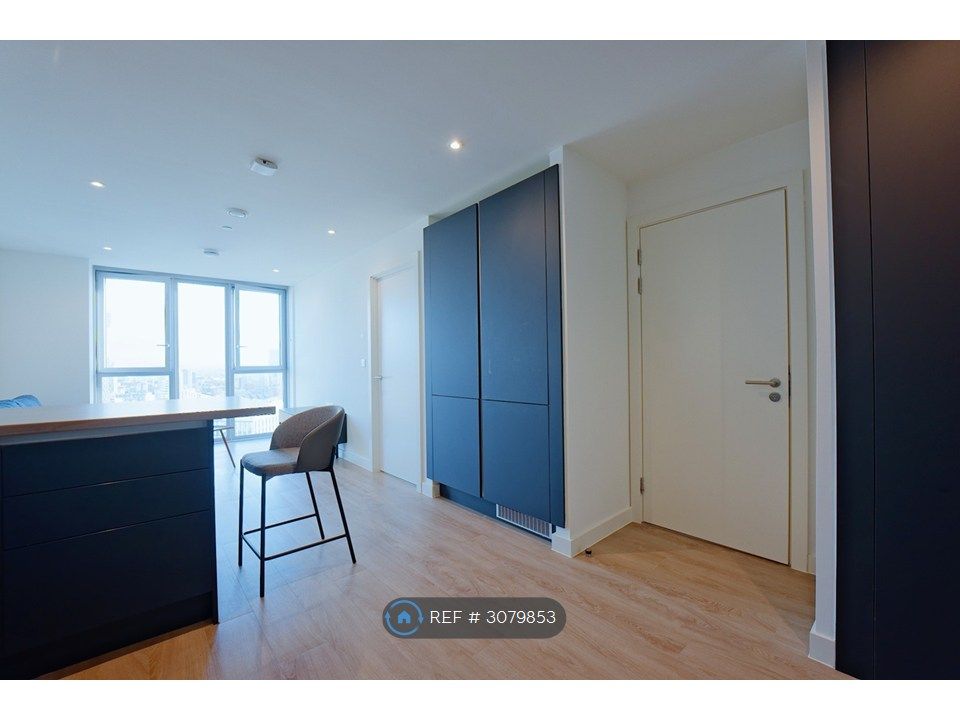 Property photo 3 of 35