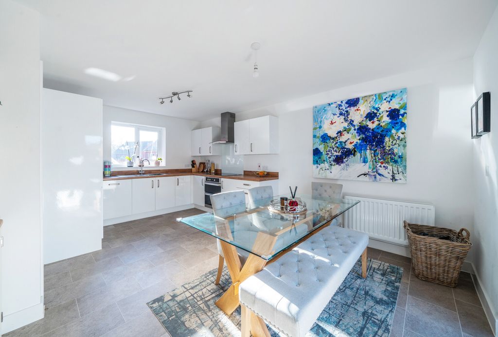 Property photo 3 of 23 1218171 (17).Jpg