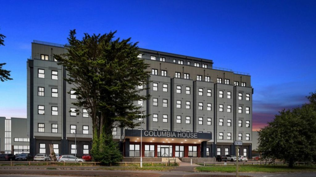 Property photo 1 of 11