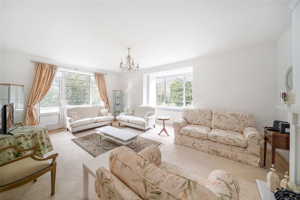 Property photo 2 of 14 Picture No. 05