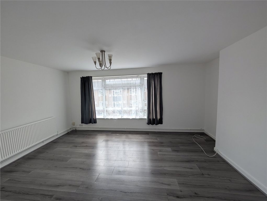 Property photo 3 of 20 Picture No. 07