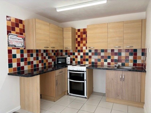 Property photo 2 of 5