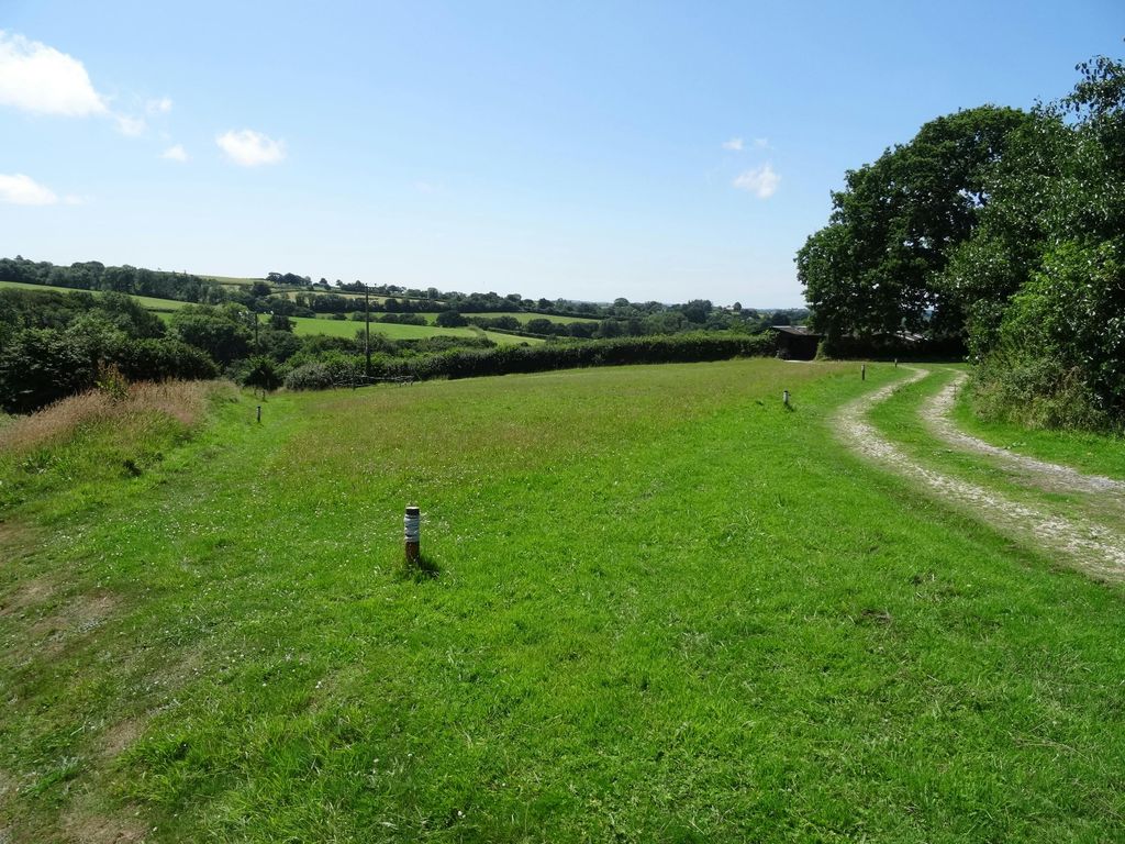 Property photo 2 of 32 Dsc03888.Jpg