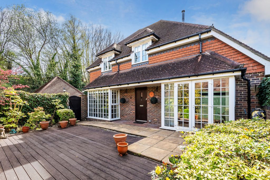 Property photo 1 of 27 Photo 1