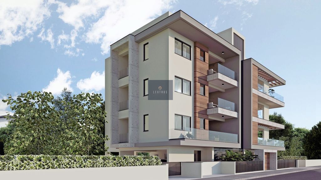 Property photo 3 of 3